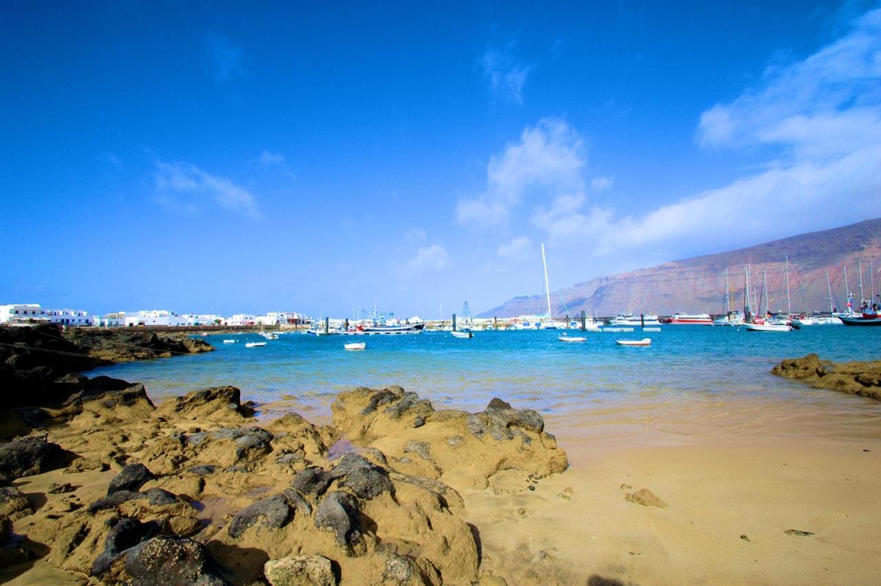 La Graciosa Camelia Beach Vistas Mar Caleta de Sebo Eksteriør billede